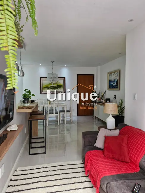 Foto 4 de Apartamento com 2 quartos à venda, 80m2 em Braga, Cabo Frio - RJ