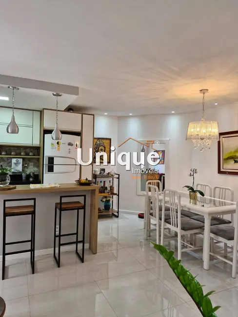 Foto 1 de Apartamento com 2 quartos à venda, 80m2 em Braga, Cabo Frio - RJ