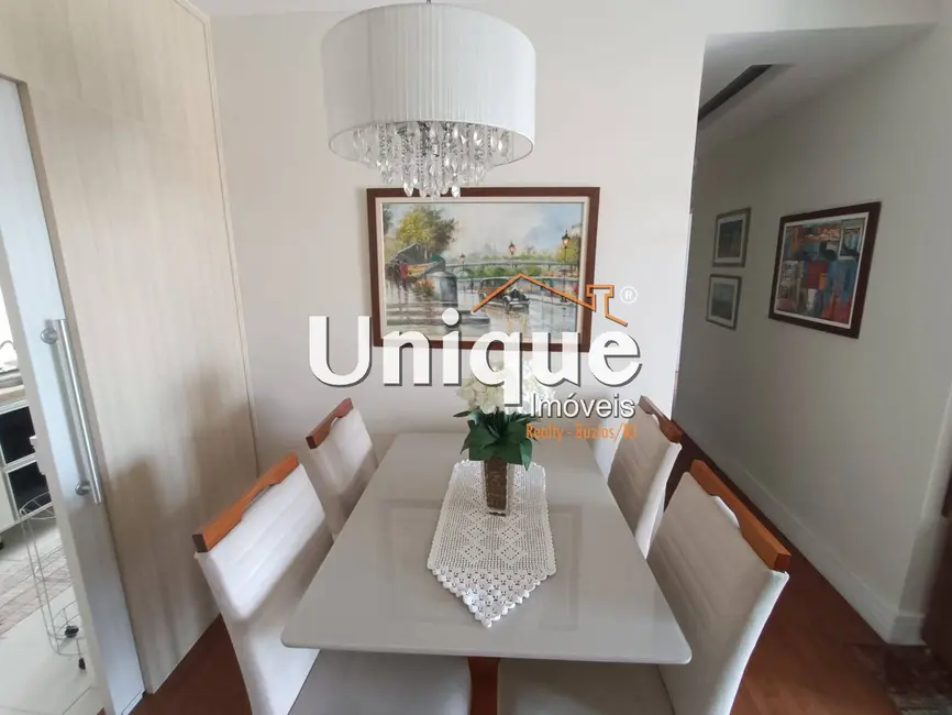 Foto 3 de Apartamento com 3 quartos à venda, 77m2 em Parque Riviera, Cabo Frio - RJ