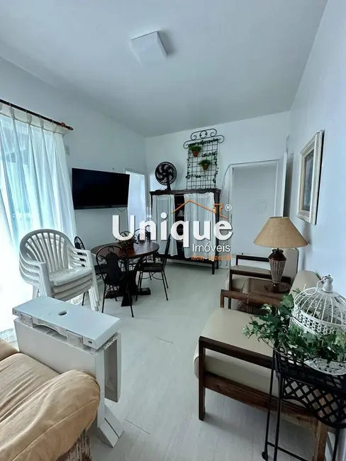 Foto 2 de Apartamento com 2 quartos à venda, 80m2 em Vila Nova, Cabo Frio - RJ