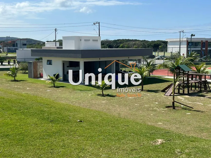 Casa com 3 quartos à venda, 360m2 em Ogiva, Cabo Frio - RJ - imagem 7 Foto 7 de Casa com 3 quartos à venda, 360m2 em Ogiva, Cabo Frio - RJ