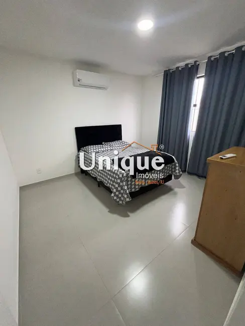 Casa com 3 quartos à venda, 360m2 em Ogiva, Cabo Frio - RJ - imagem 3 Foto 3 de Casa com 3 quartos à venda, 360m2 em Ogiva, Cabo Frio - RJ