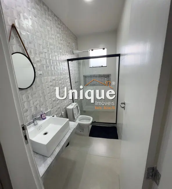 Casa com 3 quartos à venda, 360m2 em Ogiva, Cabo Frio - RJ - imagem 4 Foto 4 de Casa com 3 quartos à venda, 360m2 em Ogiva, Cabo Frio - RJ