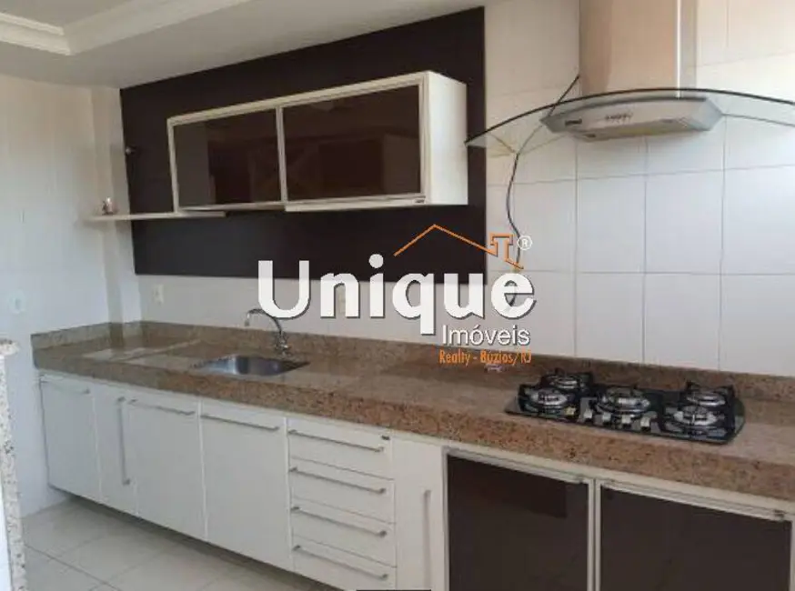 Foto 5 de Apartamento com 2 quartos à venda, 70m2 em Braga, Cabo Frio - RJ