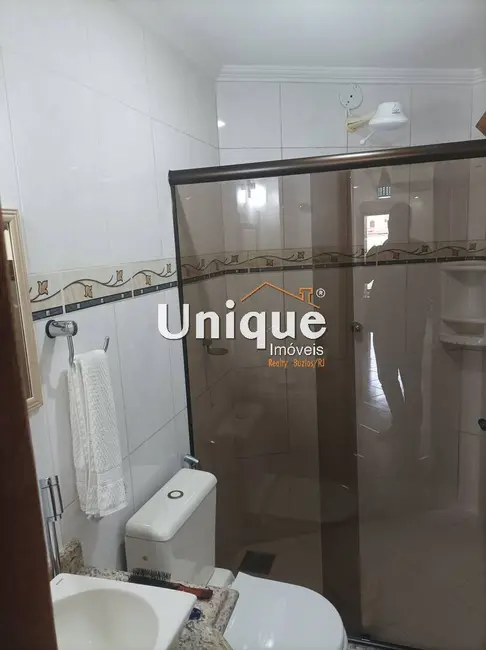 Casa com 2 quartos à venda, 145m2 em Peró, Cabo Frio - RJ - imagem 5 Foto 5 de Casa com 2 quartos à venda, 145m2 em Peró, Cabo Frio - RJ