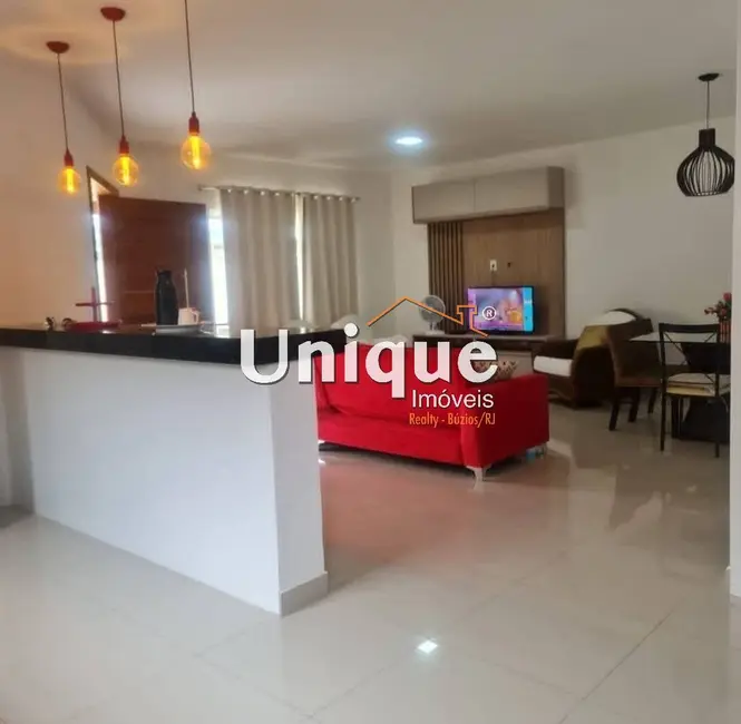 Casa com 3 quartos à venda, 300m2 em Peró, Cabo Frio - RJ - imagem 3 Foto 3 de Casa com 3 quartos à venda, 300m2 em Peró, Cabo Frio - RJ