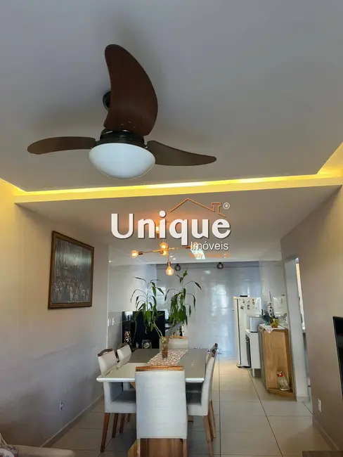 Foto 3 de Casa com 3 quartos à venda, 135m2 em Praia do Siqueira, Cabo Frio - RJ