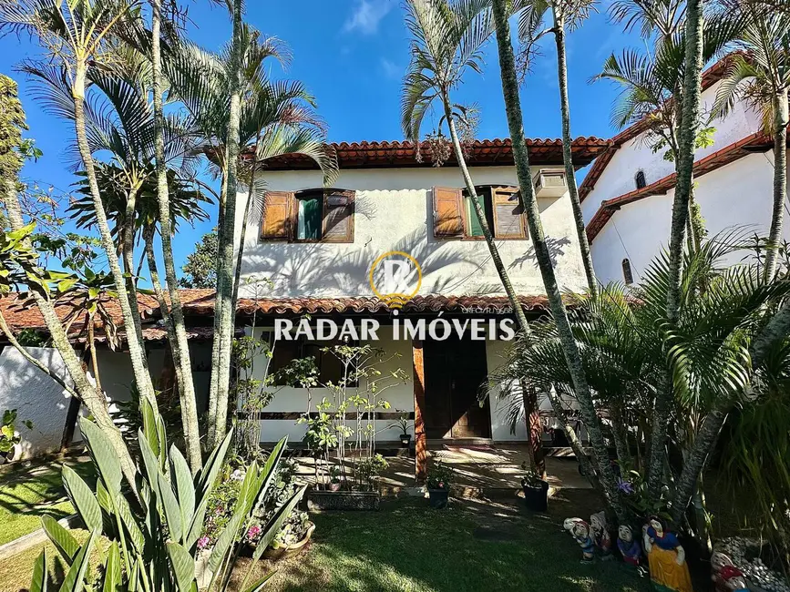 Foto 1 de Casa com 4 quartos à venda, 187m2 em Braga, Cabo Frio - RJ