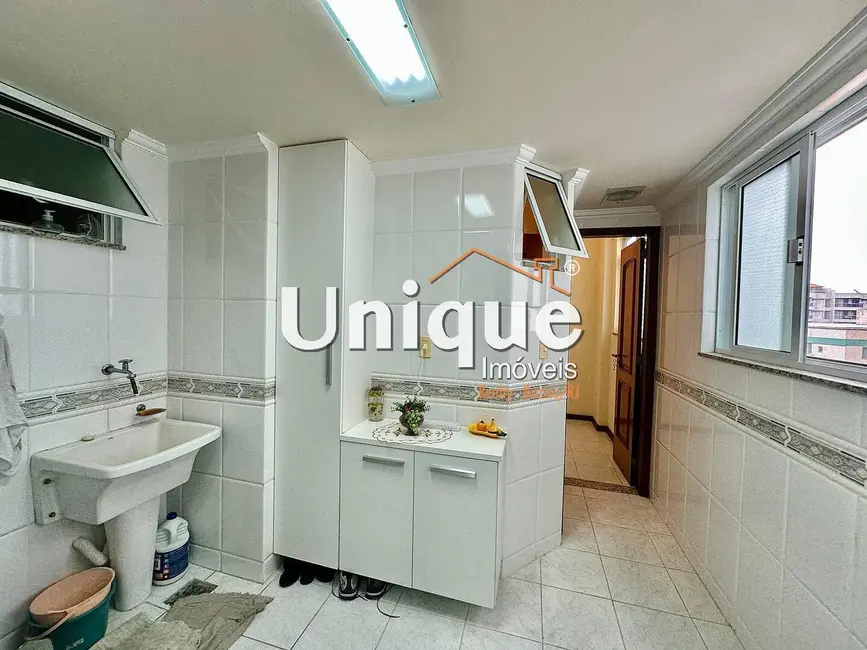 Apartamento com 3 quartos à venda, 220m2 em Braga, Cabo Frio - RJ - imagem 7 Foto 7 de Apartamento com 3 quartos à venda, 220m2 em Braga, Cabo Frio - RJ