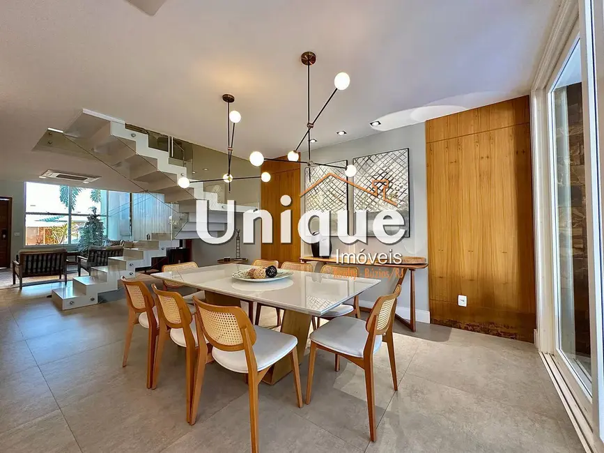 Foto 6 de Casa com 4 quartos à venda, 360m2 em Nova São Pedro, Sao Pedro Da Aldeia - RJ