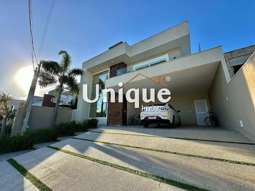 Foto 3 de Casa com 4 quartos à venda, 360m2 em Nova São Pedro, Sao Pedro Da Aldeia - RJ