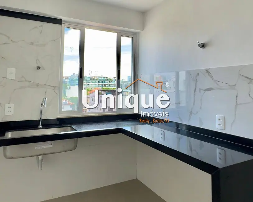 Foto 4 de Apartamento com 3 quartos à venda, 180m2 em Vila Nova, Cabo Frio - RJ