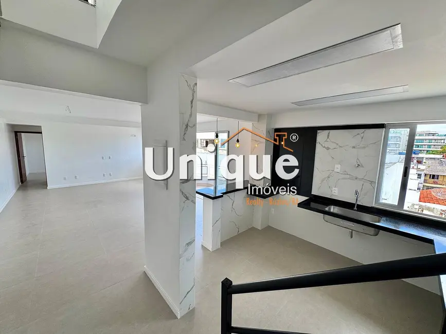 Foto 1 de Apartamento com 3 quartos à venda, 180m2 em Vila Nova, Cabo Frio - RJ