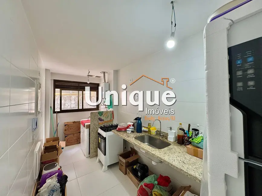 Apartamento com 3 quartos à venda, 100m2 em Vila Nova, Cabo Frio - RJ - imagem 4 Foto 4 de Apartamento com 3 quartos à venda, 100m2 em Vila Nova, Cabo Frio - RJ