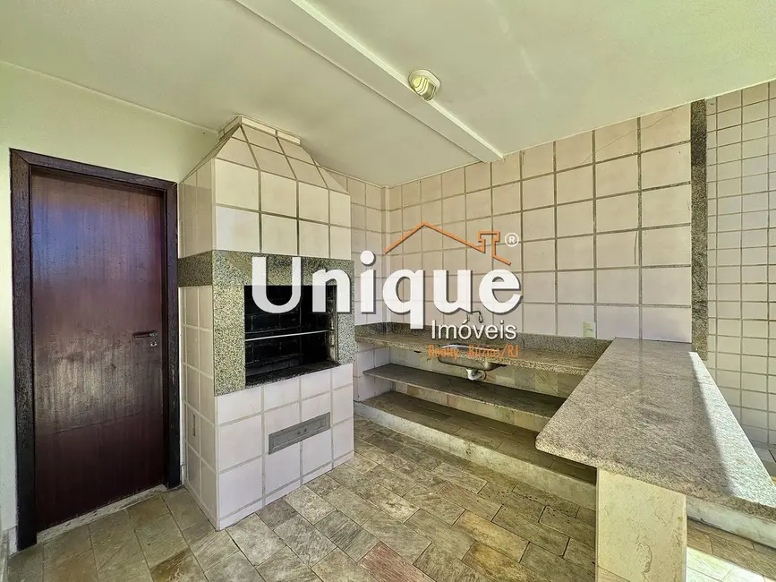 Foto 4 de Cobertura com 5 quartos à venda, 256m2 em Algodoal, Cabo Frio - RJ