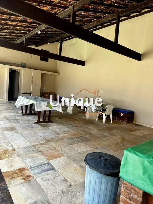 Casa com 6 quartos à venda, 1120m2 em Cabo Frio - RJ - imagem 9 Foto 9 de Casa com 6 quartos à venda, 1120m2 em Cabo Frio - RJ
