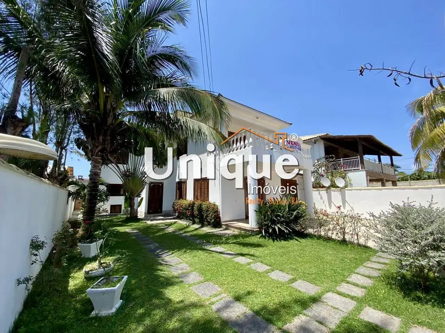 Foto 1 de Casa com 5 quartos à venda, 392m2 em Cabo Frio - RJ