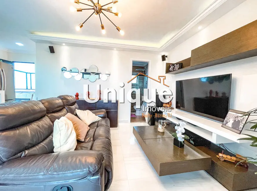 Cobertura com 2 quartos à venda e para alugar em Braga, Cabo Frio - RJ - imagem 4 Foto 4 de Cobertura com 2 quartos à venda e para alugar em Braga, Cabo Frio - RJ