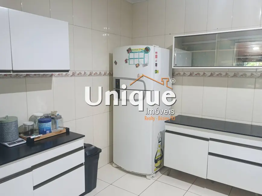 Foto 3 de Apartamento com 2 quartos à venda, 97m2 em Braga, Cabo Frio - RJ