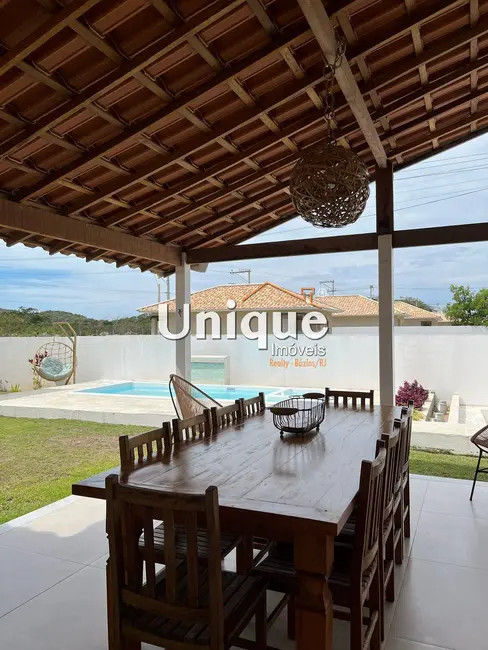 Casa com 4 quartos à venda, 442m2 em Recanto do Sol, Sao Pedro Da Aldeia - RJ - imagem 1 Foto 1 de Casa com 4 quartos à venda, 442m2 em Recanto do Sol, Sao Pedro Da Aldeia - RJ