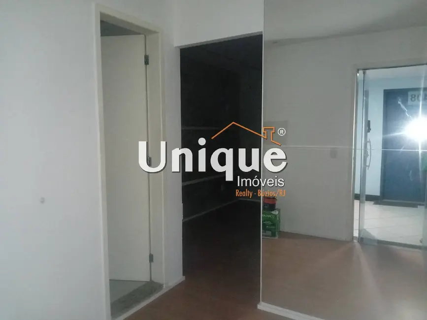 Sala Comercial à venda e para alugar, 40m2 em Centro, Cabo Frio - RJ - imagem 4 Foto 4 de Sala Comercial à venda e para alugar, 40m2 em Centro, Cabo Frio - RJ