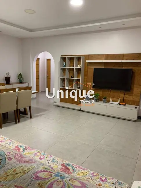 Foto 1 de Apartamento com 3 quartos para alugar, 150m2 em Vila Nova, Cabo Frio - RJ