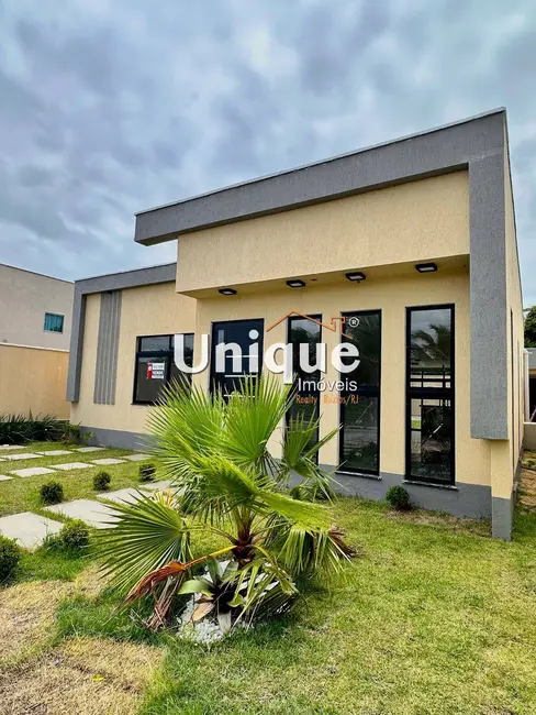 Foto 2 de Casa com 3 quartos à venda, 360m2 em São Mateus, Sao Pedro Da Aldeia - RJ