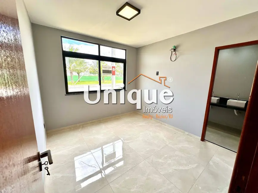 Foto 7 de Casa com 3 quartos à venda, 360m2 em São Mateus, Sao Pedro Da Aldeia - RJ