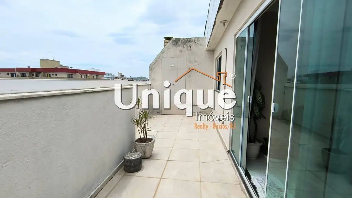 Foto 1 de Cobertura com 5 quartos à venda, 220m2 em Braga, Cabo Frio - RJ
