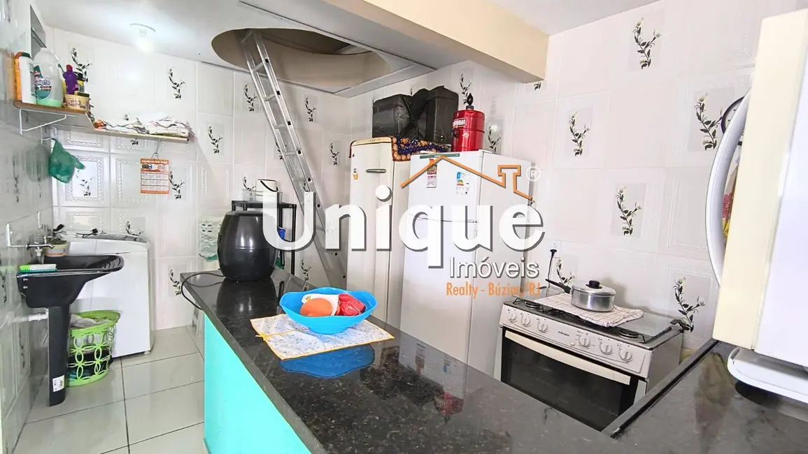 Cobertura com 5 quartos à venda, 220m2 em Braga, Cabo Frio - RJ - imagem 9 Foto 9 de Cobertura com 5 quartos à venda, 220m2 em Braga, Cabo Frio - RJ