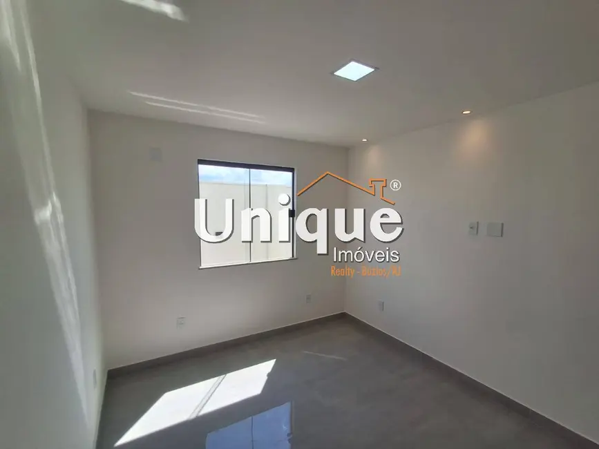 Foto 9 de Casa com 3 quartos à venda, 252m2 em Nova São Pedro, Sao Pedro Da Aldeia - RJ