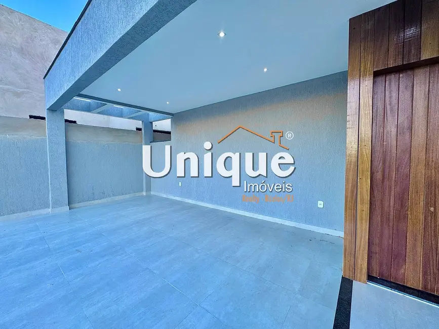 Foto 3 de Casa com 3 quartos à venda, 252m2 em Nova São Pedro, Sao Pedro Da Aldeia - RJ