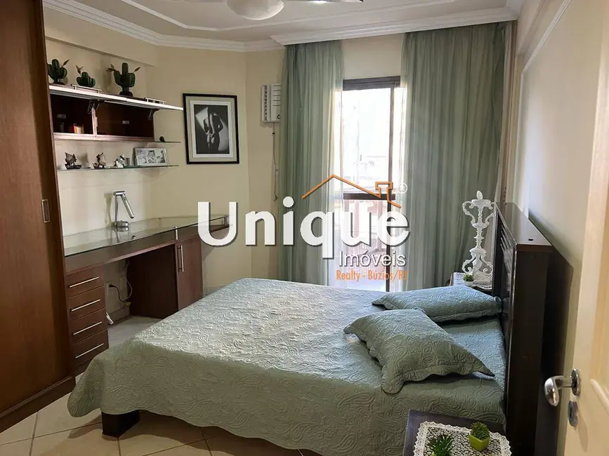Foto 7 de Apartamento com 3 quartos à venda, 200m2 em Algodoal, Cabo Frio - RJ