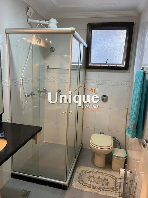 Foto 8 de Apartamento com 3 quartos à venda, 200m2 em Algodoal, Cabo Frio - RJ