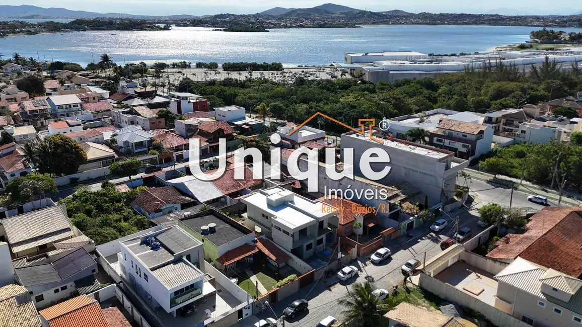 Foto 4 de Casa com 3 quartos à venda, 180m2 em Jardim Excelsior, Cabo Frio - RJ