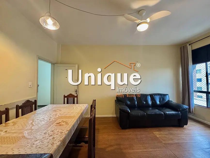 Foto 3 de Apartamento com 3 quartos à venda em Centro, Cabo Frio - RJ