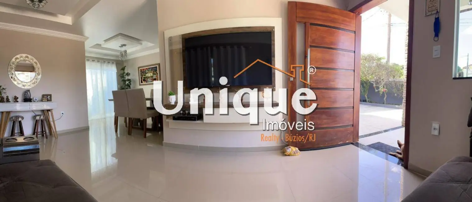Foto 2 de Casa com 3 quartos à venda, 230m2 em Fluminense, Sao Pedro Da Aldeia - RJ
