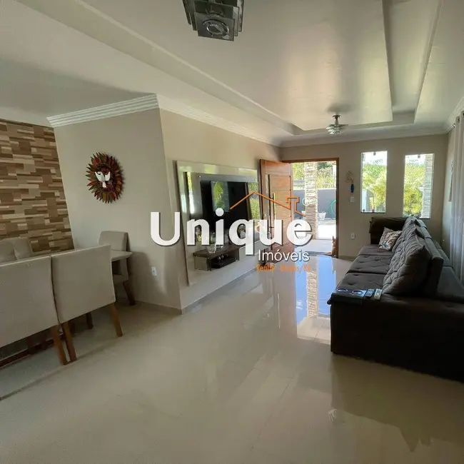 Foto 8 de Casa com 3 quartos à venda, 230m2 em Fluminense, Sao Pedro Da Aldeia - RJ