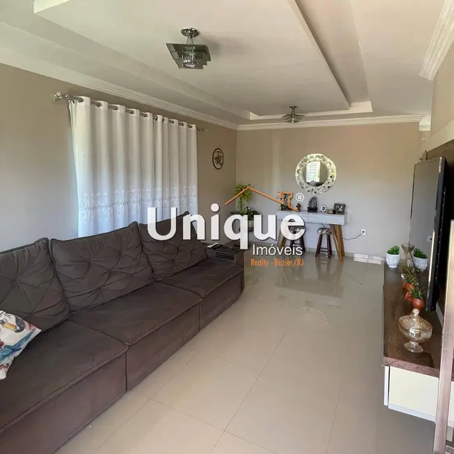 Foto 3 de Casa com 3 quartos à venda, 230m2 em Fluminense, Sao Pedro Da Aldeia - RJ