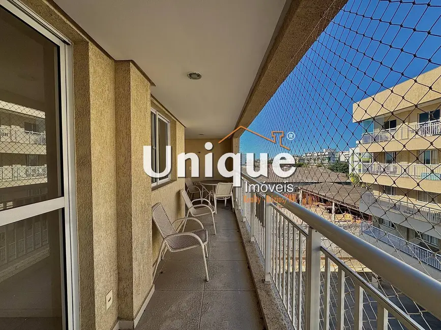 Foto 2 de Apartamento com 2 quartos à venda, 70m2 em Braga, Cabo Frio - RJ