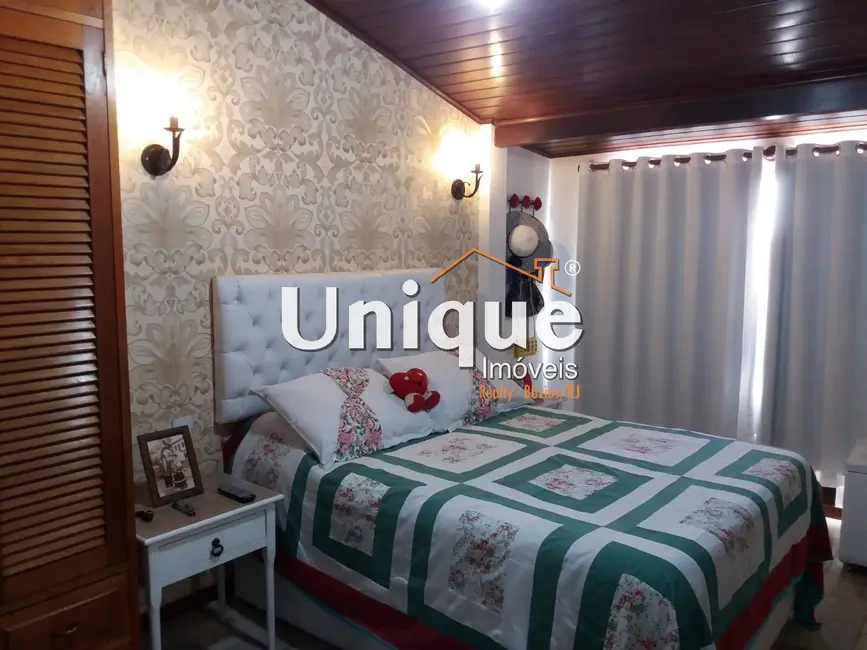 Foto 7 de Cobertura com 4 quartos à venda, 143m2 em Algodoal, Cabo Frio - RJ