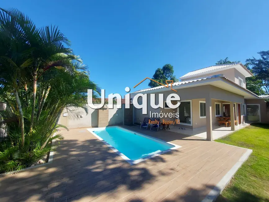 Casa com 3 quartos à venda, 310m2 em Base Aero Naval, Sao Pedro Da Aldeia - RJ - imagem 1 Foto 1 de Casa com 3 quartos à venda, 310m2 em Base Aero Naval, Sao Pedro Da Aldeia - RJ