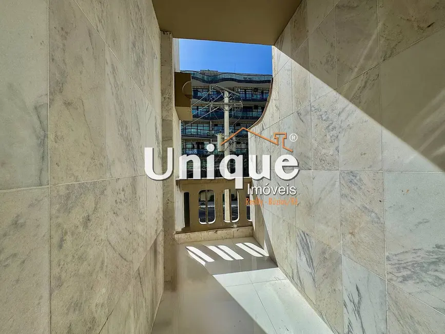 Apartamento com 4 quartos à venda, 107m2 em Vila Nova, Cabo Frio - RJ - imagem 3 Foto 3 de Apartamento com 4 quartos à venda, 107m2 em Vila Nova, Cabo Frio - RJ