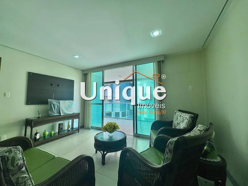 Foto 2 de Apartamento com 4 quartos à venda, 150m2 em Braga, Cabo Frio - RJ
