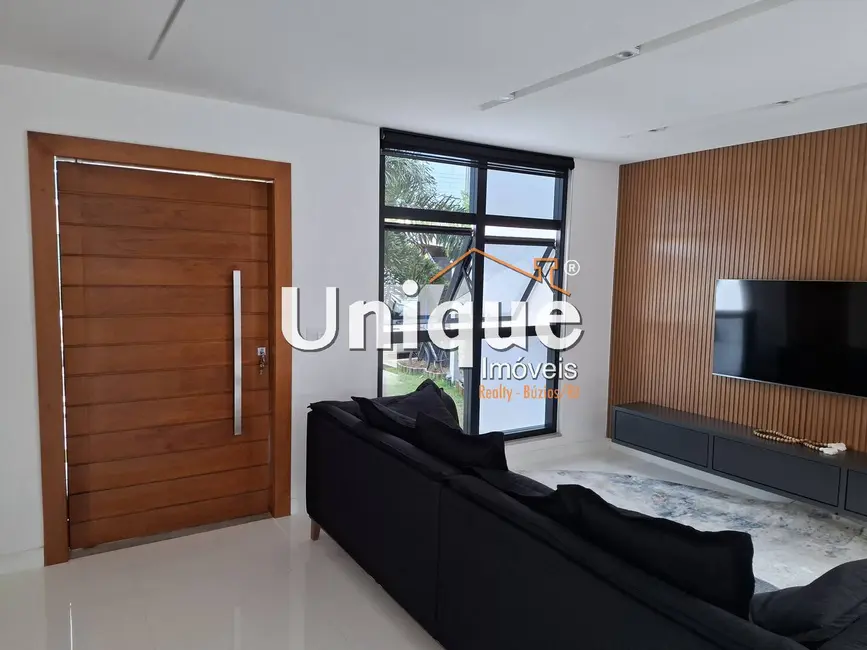 Casa com 3 quartos à venda, 360m2 em Nova São Pedro, Sao Pedro Da Aldeia - RJ - imagem 4 Foto 4 de Casa com 3 quartos à venda, 360m2 em Nova São Pedro, Sao Pedro Da Aldeia - RJ