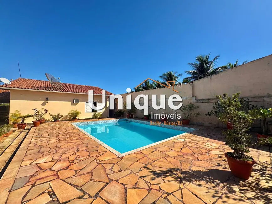 Casa com 5 quartos à venda, 630m2 em Ogiva, Cabo Frio - RJ - imagem 1 Foto 1 de Casa com 5 quartos à venda, 630m2 em Ogiva, Cabo Frio - RJ