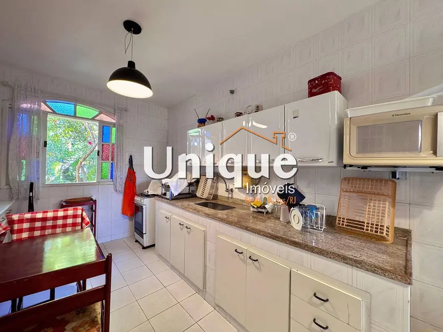 Casa com 5 quartos à venda, 630m2 em Ogiva, Cabo Frio - RJ - imagem 8 Foto 8 de Casa com 5 quartos à venda, 630m2 em Ogiva, Cabo Frio - RJ