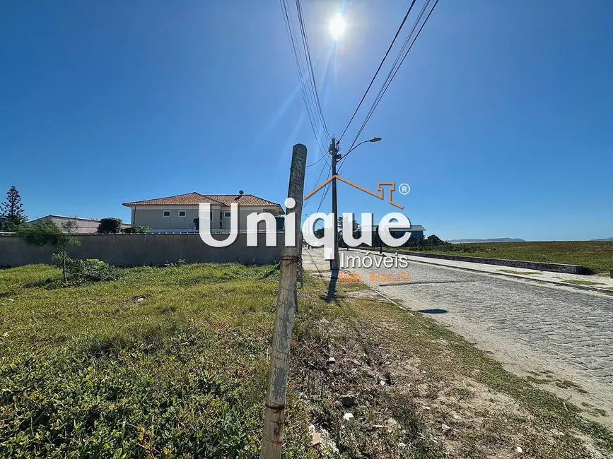 Foto 2 de Terreno / Lote à venda, 450m2 em Cabo Frio - RJ