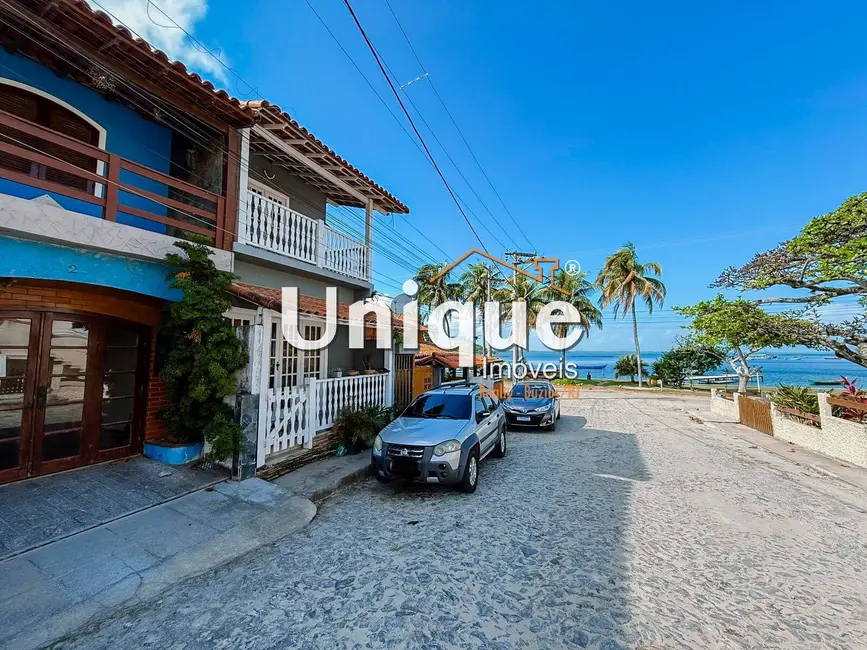 Foto 1 de Casa com 4 quartos para alugar, 230m2 em Sao Pedro Da Aldeia - RJ