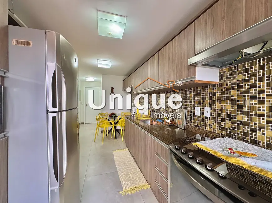 Foto 8 de Apartamento com 4 quartos à venda, 300m2 em Braga, Cabo Frio - RJ